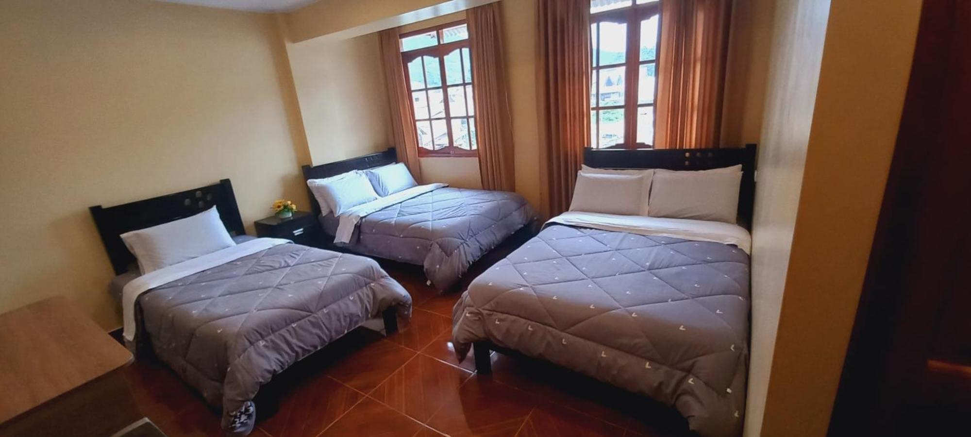 Hospedaje "Los Quetzales De Oxapampa" 外观 照片