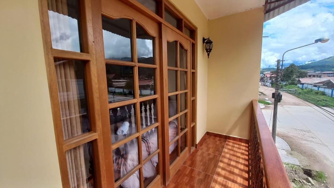 Hospedaje "Los Quetzales De Oxapampa" 外观 照片